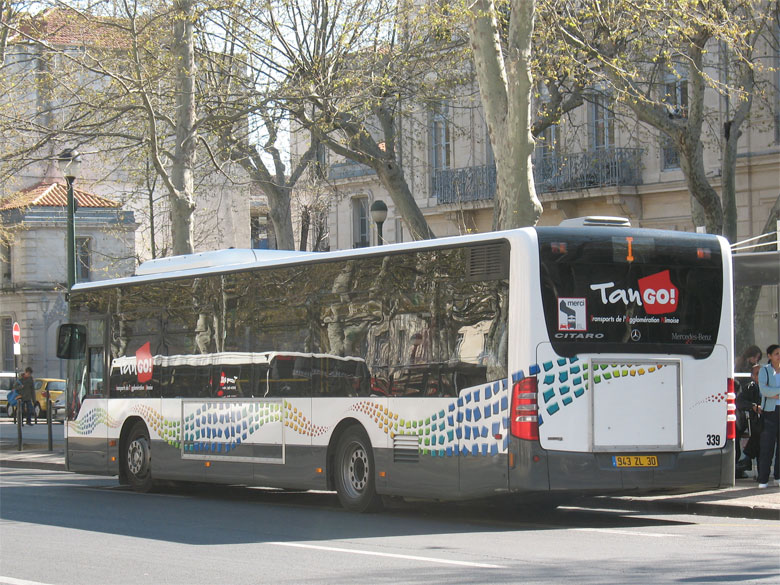 Bus Nîmes 