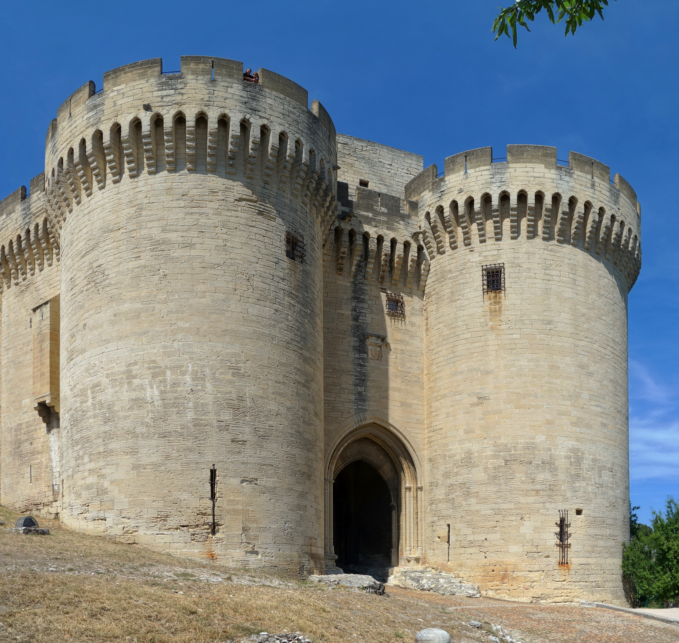 villeneuve_avignon_fort_entree_2