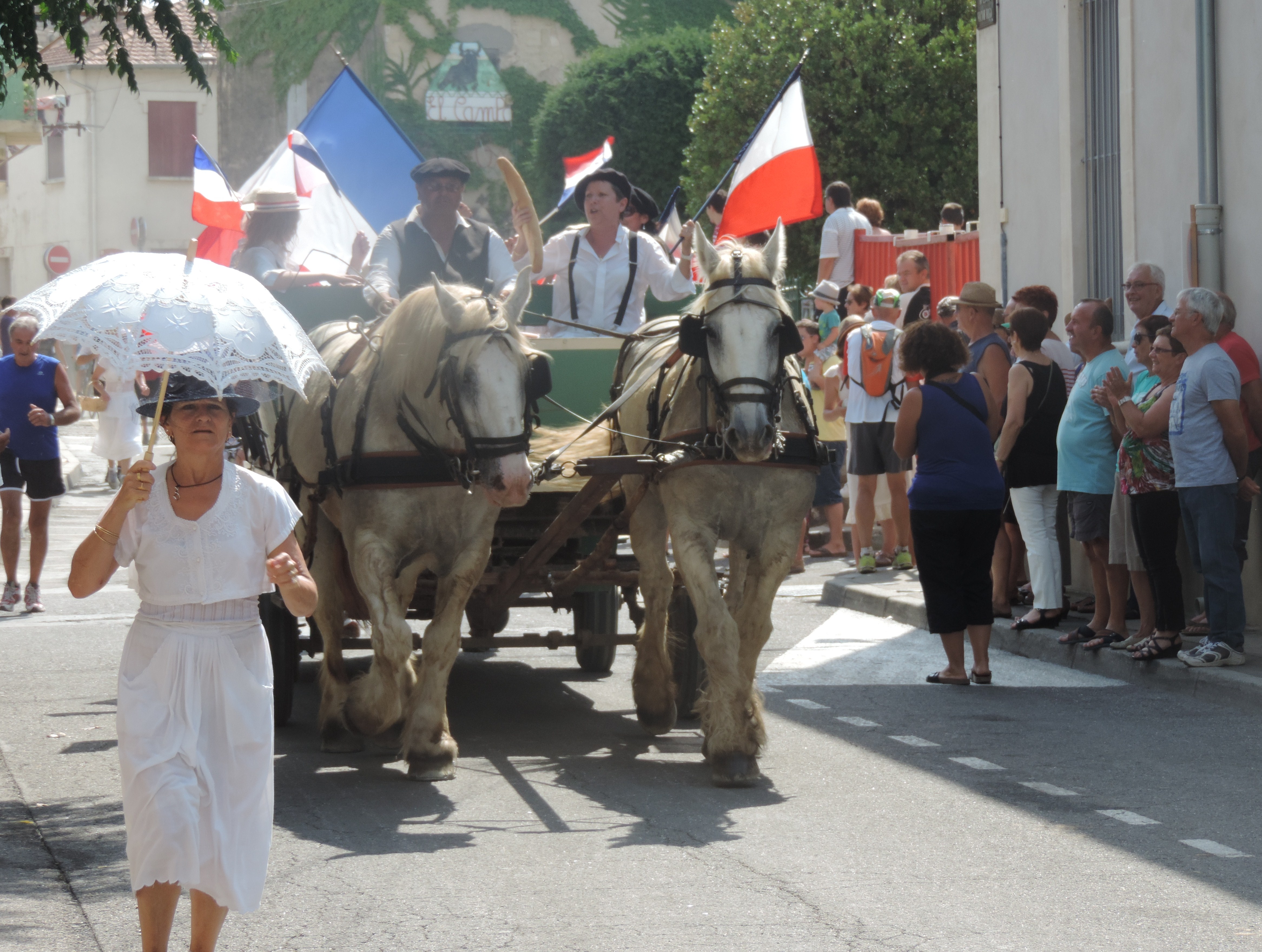 fête votive Vauvert. Photo Objectif Gard