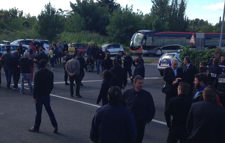 tango-bus-blocage-depot-2