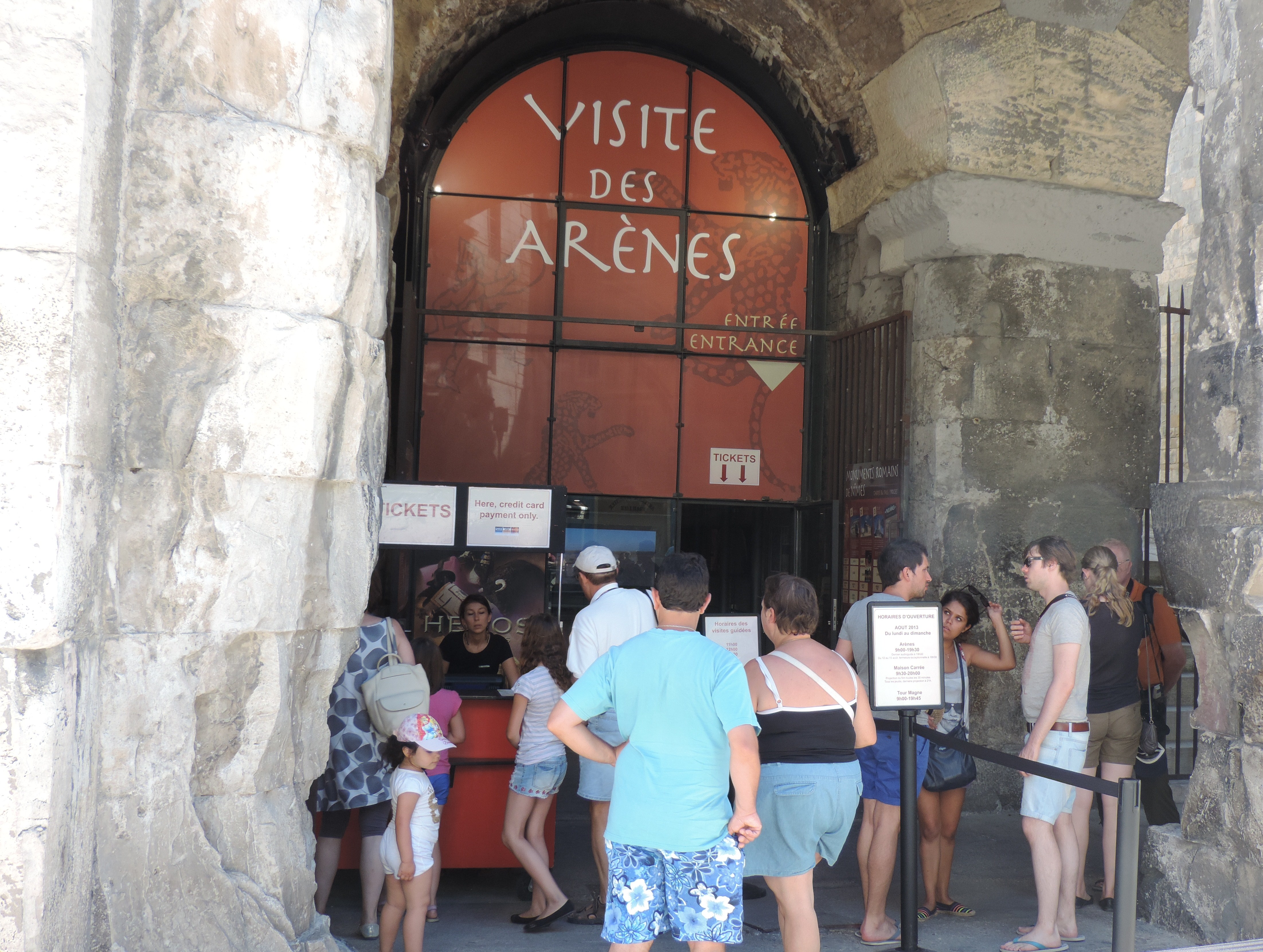 Arènes de Nîmes Touriste