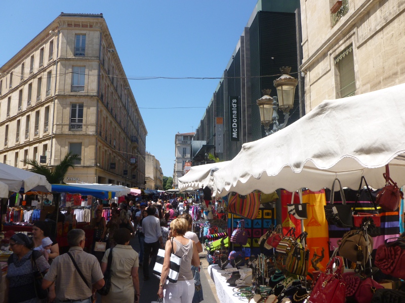 braderie-ete-nimes-11 juillet 2012