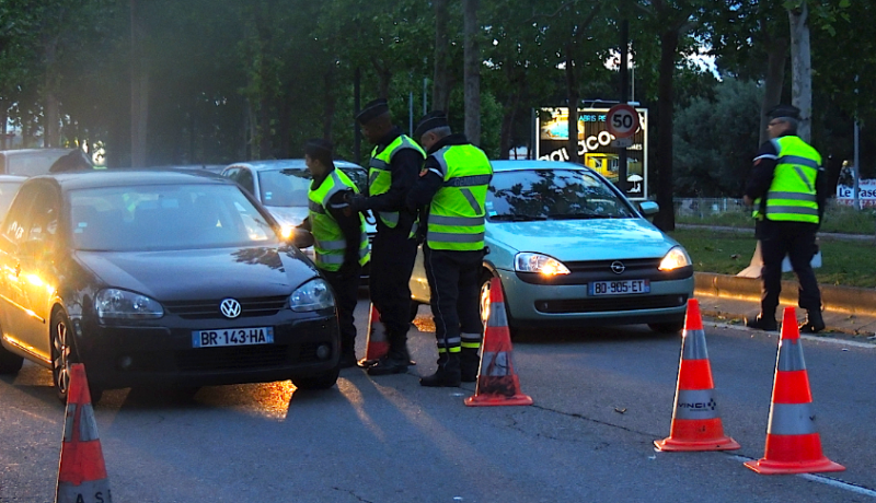 ... Et les policiers / gendarmes aussi !